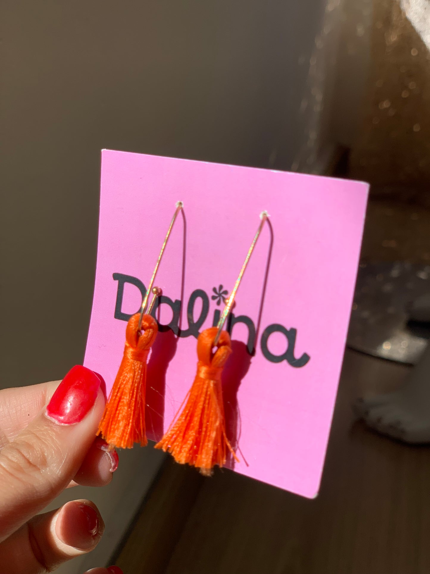 ARETES DE POMPOM NARANJA