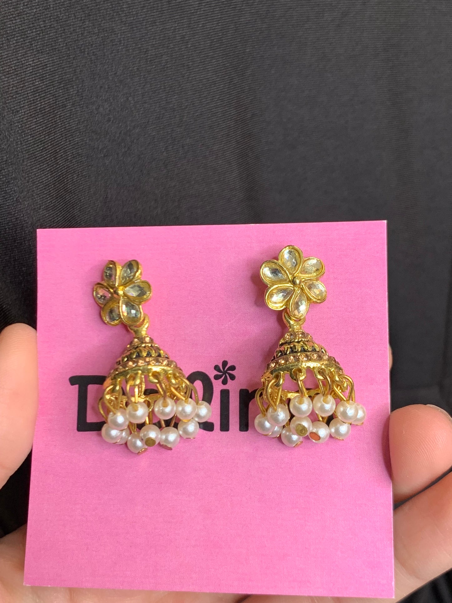 ARETES DORADOS CON PERLAS