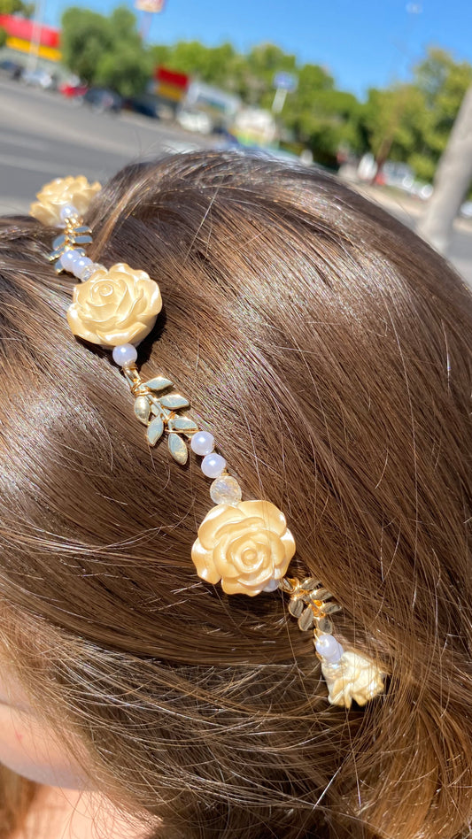 DIADEMA CON ROSAS